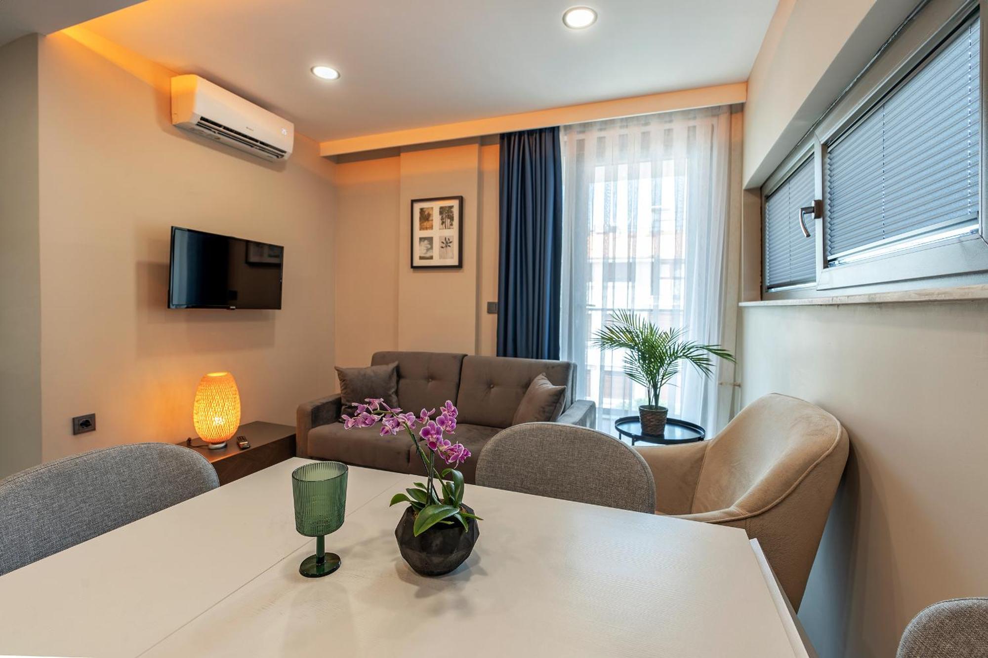 Doqu Suites Hotel Antalya Extérieur photo