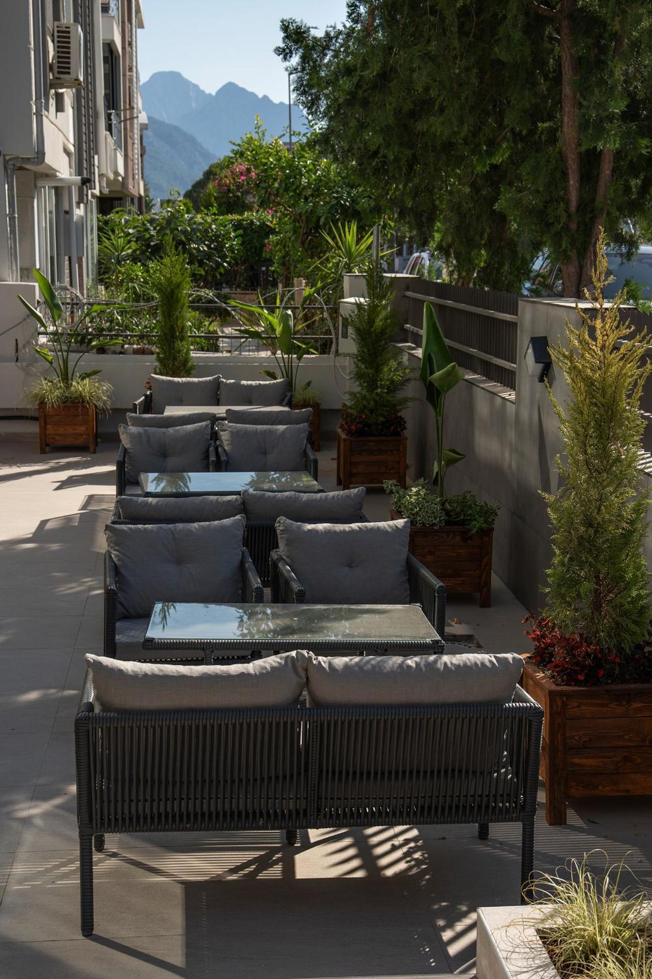 Doqu Suites Hotel Antalya Extérieur photo